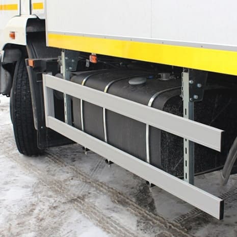 Установка боковых и заднего защитных устройств